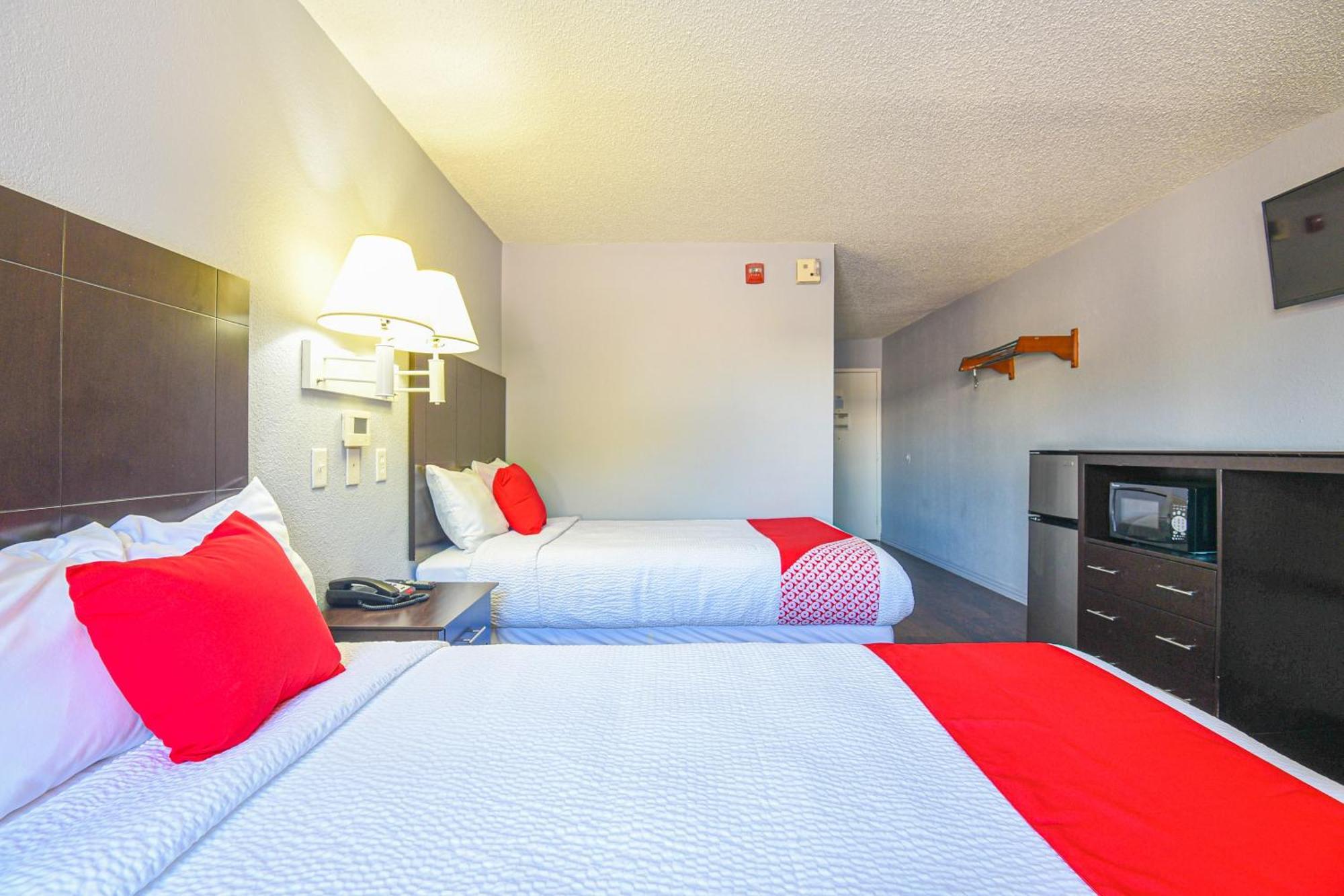 Oyo Hotel Irving Dfw Airport South Экстерьер фото