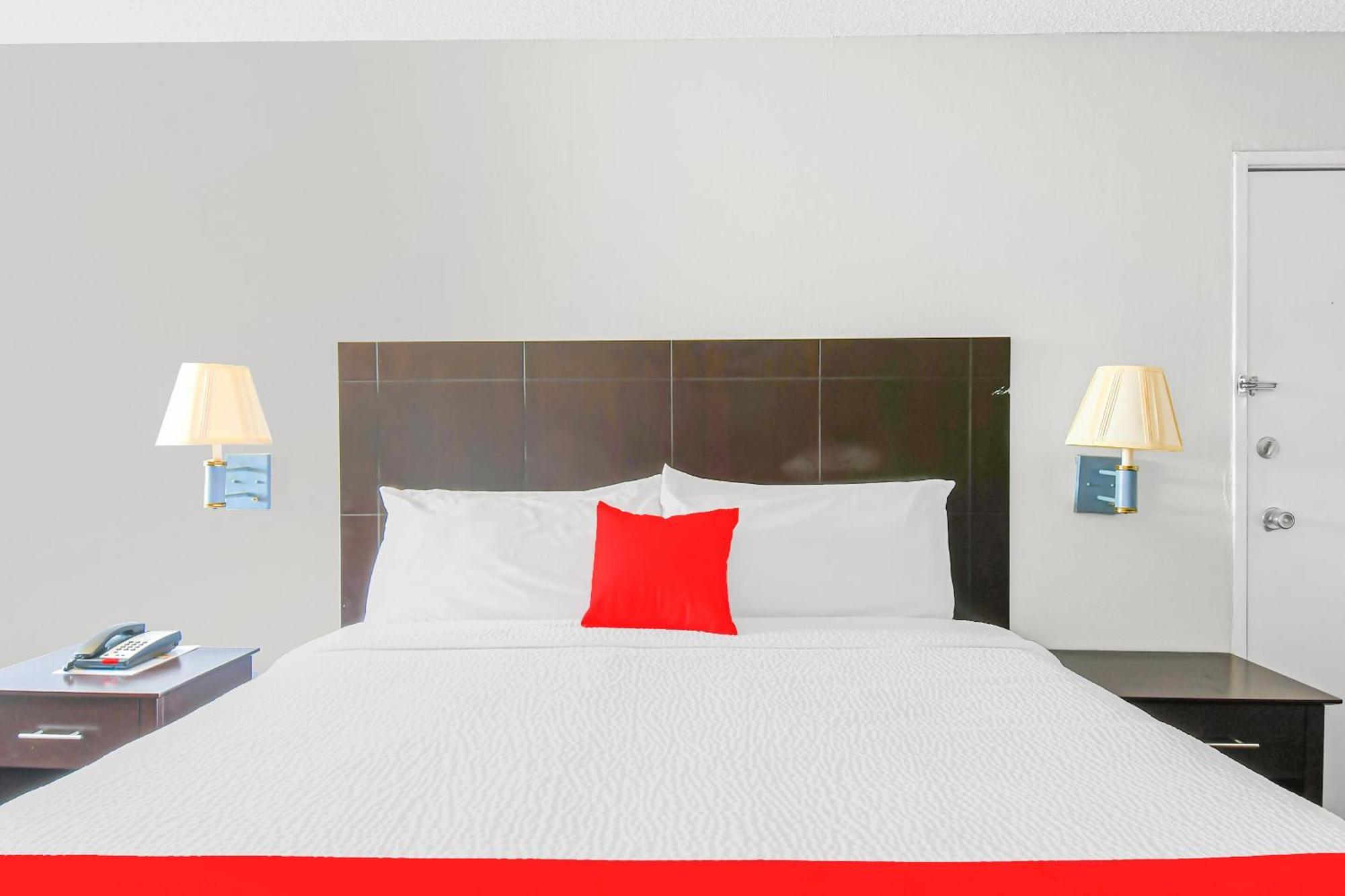 Oyo Hotel Irving Dfw Airport South Экстерьер фото