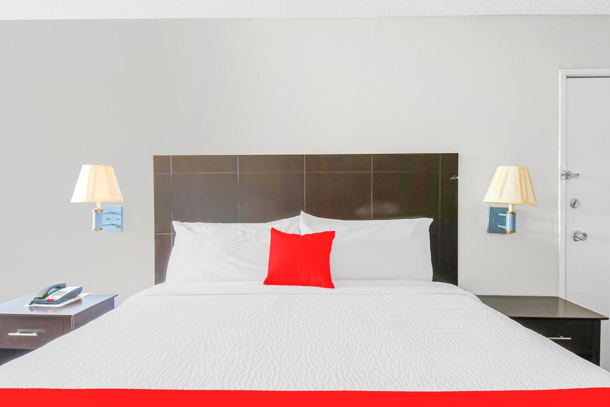 Oyo Hotel Irving Dfw Airport South Экстерьер фото