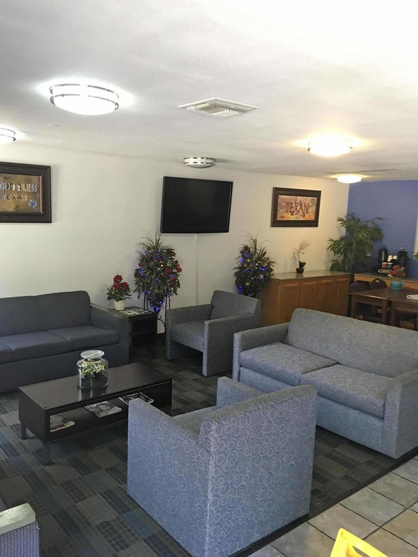 Oyo Hotel Irving Dfw Airport South Экстерьер фото